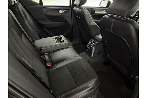 Volvo XC40 T4 Recharge Inscription 211PK 360 Camera Harman Kardon Sfeer Pano LED Carplay Clima Cruise Virtual 19"LMV Navi PDC