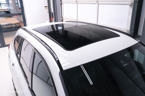 BMW X1 sDrive20i M pakket | Panoramadak | Leder | LED | Sportstoelen | btw auto | zeer mooi |