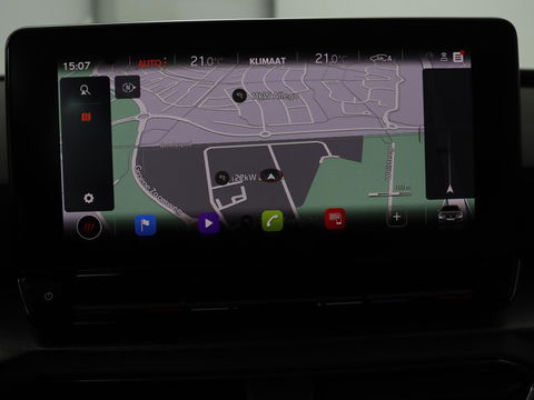SEAT Leon 1.5 eTSI Style Launch Edition | Trekhaak | Carplay | Adaptive cruise | Camera | Navigatie | Park Assist | Climate control