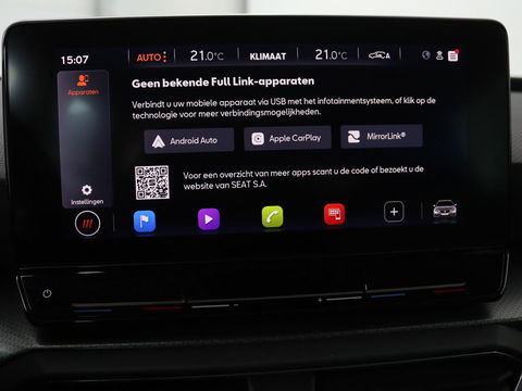 SEAT Leon 1.5 eTSI Style Launch Edition | Trekhaak | Carplay | Adaptive cruise | Camera | Navigatie | Park Assist | Climate control