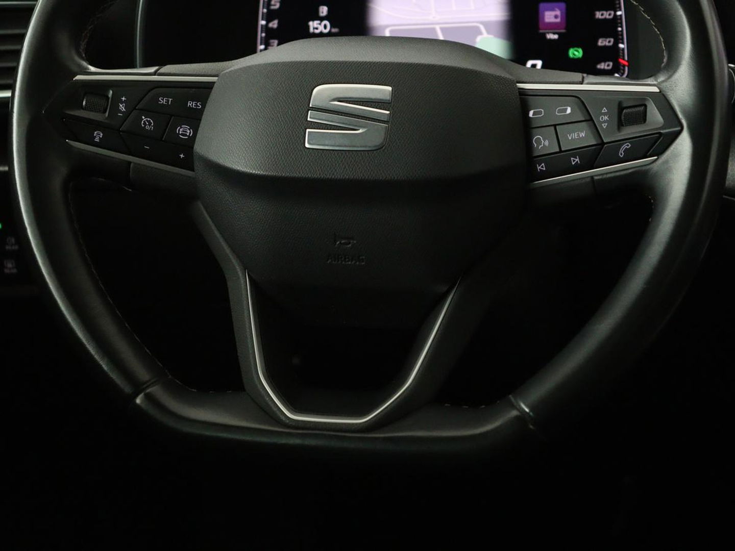 SEAT Leon 1.5 eTSI Style Launch Edition | Trekhaak | Carplay | Adaptive cruise | Camera | Navigatie | Park Assist | Climate control