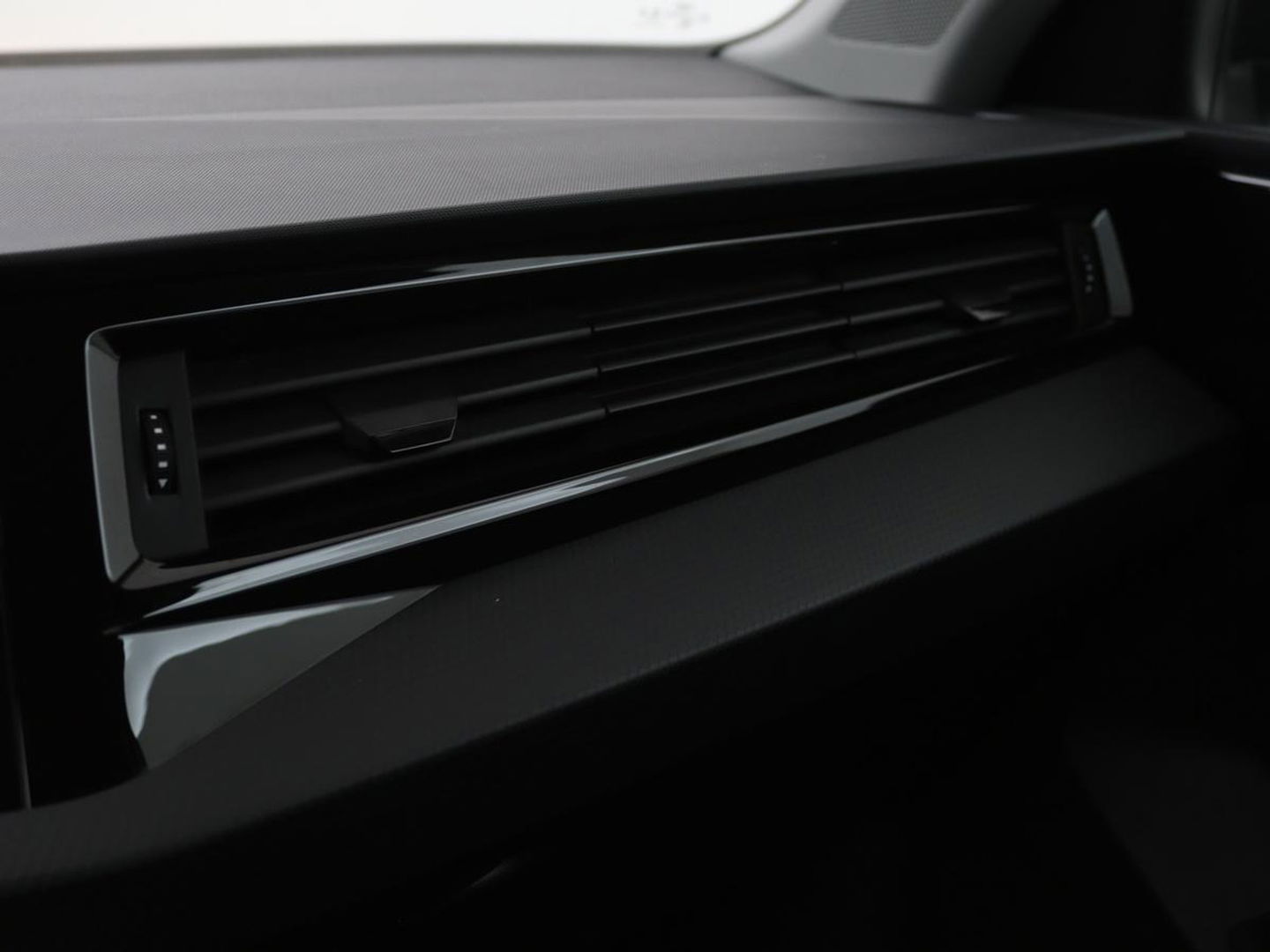 Audi A1 30 TFSI epic | Virtual Cockpit | Cruise control | Airco | Bluetooth | LED | Regen-/lichtsensor
