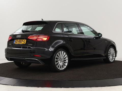 Audi A3 1.4 e-tron Lease Edition | Leder | Carplay | Virtual Cockpit | Sportstoelen | Keyless | Navigatie | Full LED | Climate control | Parkeerhulp | Cruise control | Bluetooth