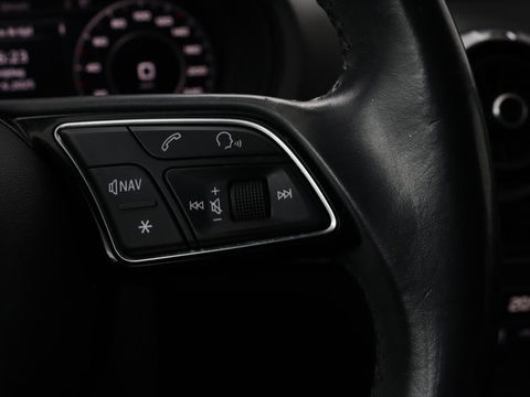 Audi A3 1.4 e-tron Lease Edition | Leder | Carplay | Virtual Cockpit | Sportstoelen | Keyless | Navigatie | Full LED | Climate control | Parkeerhulp | Cruise control | Bluetooth