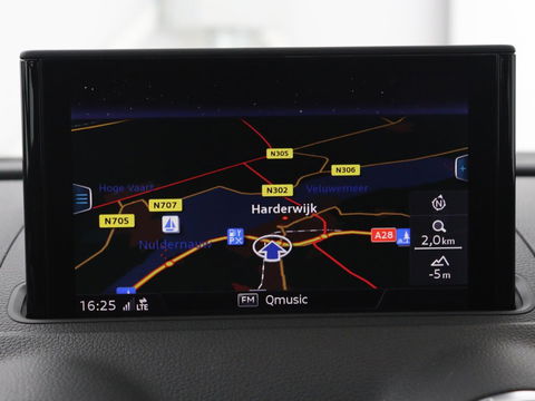Audi A3 1.4 e-tron Lease Edition | Leder | Carplay | Virtual Cockpit | Sportstoelen | Keyless | Navigatie | Full LED | Climate control | Parkeerhulp | Cruise control | Bluetooth