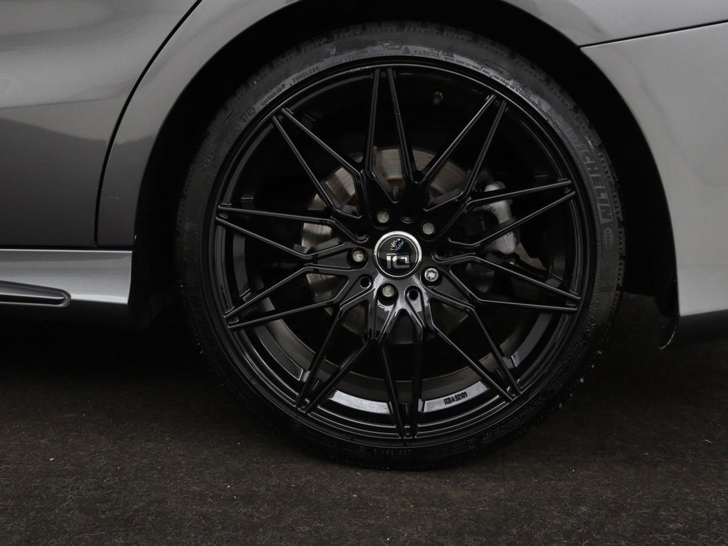 Mercedes-Benz CLA-Klasse 180 AMG | Stoelverwarming | Sportstoelen | Camera | Navigatie | Park Assist | Full LED | Cruise control | Airco