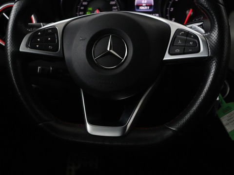 Mercedes-Benz CLA-Klasse 180 AMG | Stoelverwarming | Sportstoelen | Camera | Navigatie | Park Assist | Full LED | Cruise control | Airco