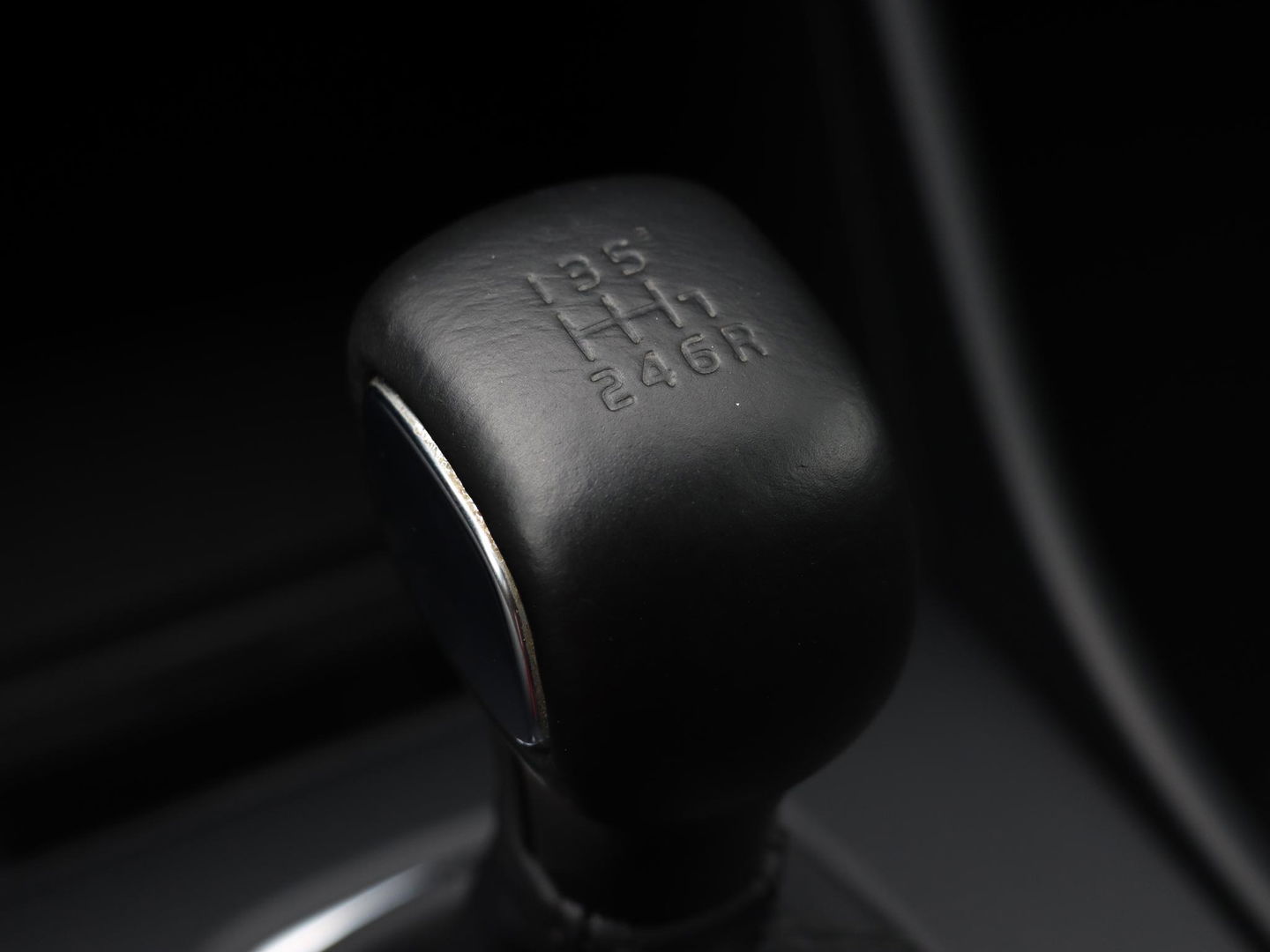 Volvo XC40 1.5 T2 130PK Momentum Core | Navigatie | Stoelverwarming | Camera