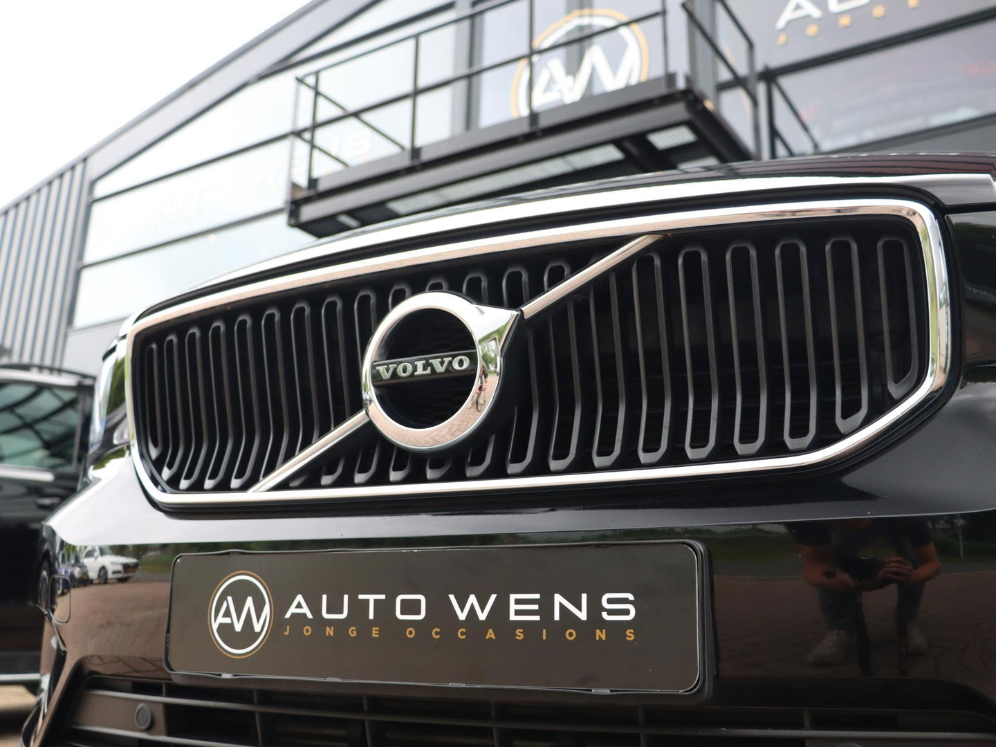 Volvo XC40 1.5 T2 130PK Momentum Core | Navigatie | Stoelverwarming | Camera