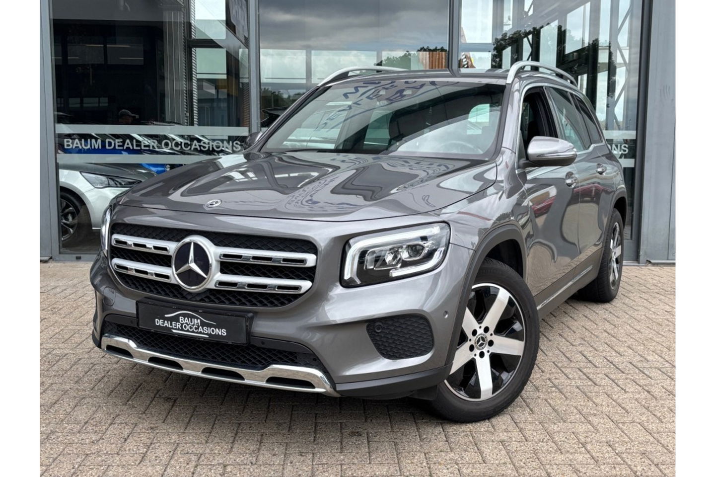 Mercedes-Benz GLB-Klasse 180 BNS SOLUTION LEDER NAVI PDC-CAMERA LMV WIDESCREEN