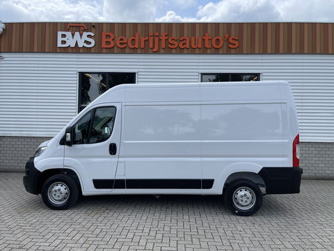 Opel Movano 2.2D 140pk L2H2 3.5t / nieuw overjarig / direct leverbaar / € 25.950 ex btw / parkeersensoren achter / airco / cruise control / bijrijdersbank !