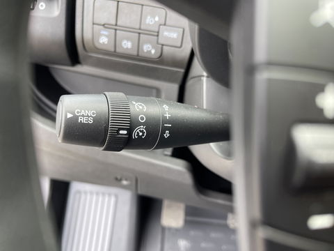 Opel Movano 2.2D 140pk L2H2 3.5t / nieuw overjarig / direct leverbaar / € 25.950 ex btw / parkeersensoren achter / airco / cruise control / bijrijdersbank !