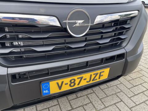 Opel Movano 2.2D 140pk L2H2 3.5t / nieuw overjarig / direct leverbaar / € 25.950 ex btw / parkeersensoren achter / airco / cruise control / bijrijdersbank !