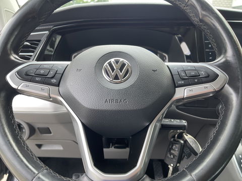 Volkswagen Transporter 2.0 TDI 150pk DSG automaat L2H1 30 DC 5 persoons Bulli / nieuwe koppeling vliegwiel / vaste prijs rijklaar € 32.950 ex btw / lease vanaf € 538 / leer / 19 inch wielen / dubbele schuifdeur