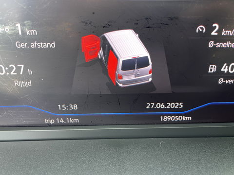 Volkswagen Transporter 2.0 TDI 150pk DSG automaat L2H1 30 DC 5 persoons Bulli / nieuwe koppeling vliegwiel / vaste prijs rijklaar € 32.950 ex btw / lease vanaf € 538 / leer / 19 inch wielen / dubbele schuifdeur