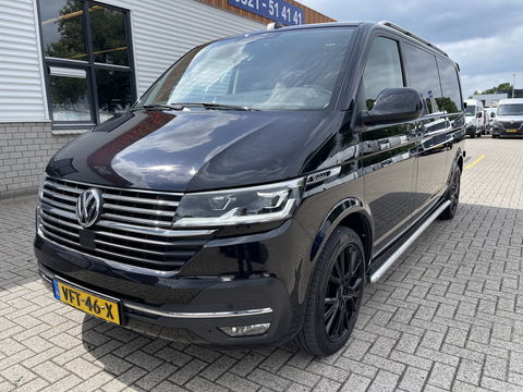 Volkswagen Transporter 2.0 TDI 150pk DSG automaat L2H1 30 DC 5 persoons Bulli / nieuwe koppeling vliegwiel / vaste prijs rijklaar € 32.950 ex btw / lease vanaf € 538 / leer / 19 inch wielen / dubbele schuifdeur