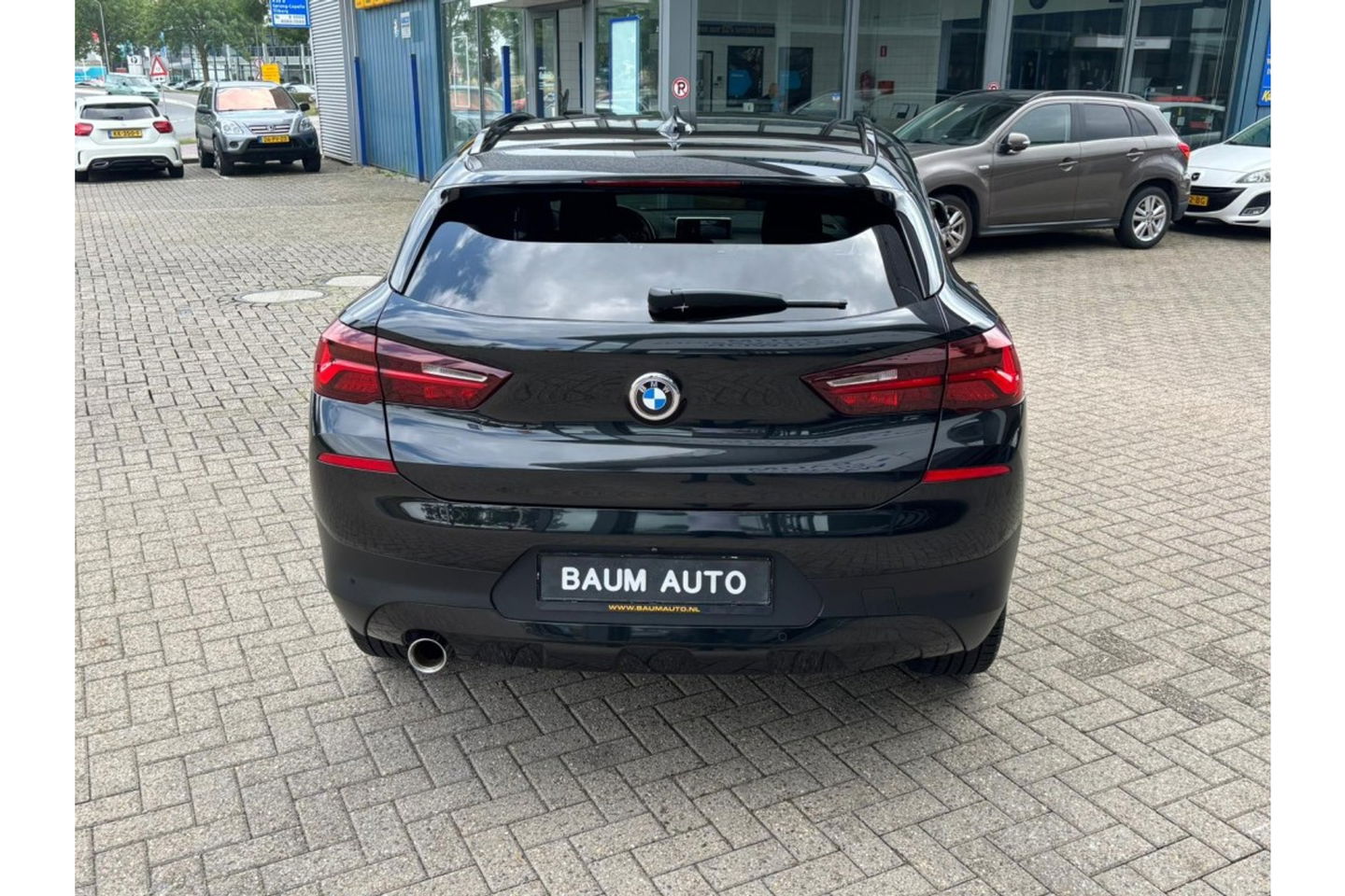 BMW X2 SDRIVE18I BUSINESS EXECUTIVE AUTOMAAT AIRCO LED PDC-CAMERA.