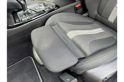 BMW X2 SDRIVE18I BUSINESS EXECUTIVE AUTOMAAT AIRCO LED PDC-CAMERA.