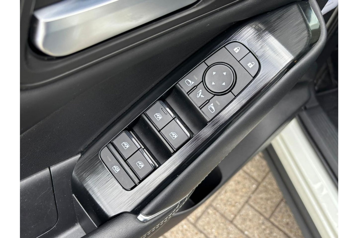 Nissan QASHQAI 1.3 MHEV X TEKNA AUTOMAAT AIRCO NAVI PDC CAMERA360.