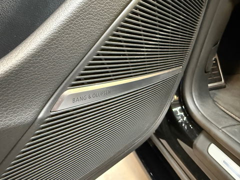 Audi Q8 60 TFSI e quattro S Line Pano|HuD|B&O|RS Seat|Massage