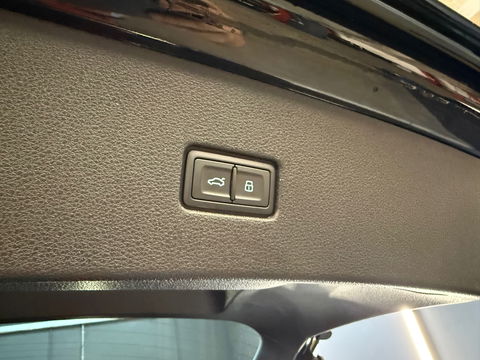 Audi Q8 60 TFSI e quattro S Line Pano|HuD|B&O|RS Seat|Massage