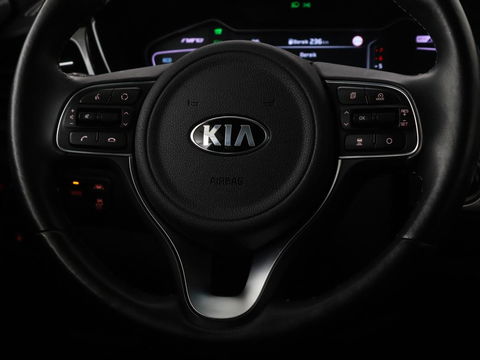 Kia Niro 1.6 GDi PHEV ExecutiveLine | Schuifdak | Stoelventilatie | Leder | JBL Sound | Carplay | Stuur & achterbankverwarming | Adaptive cruise | Navigatie | Full LED | Keyless