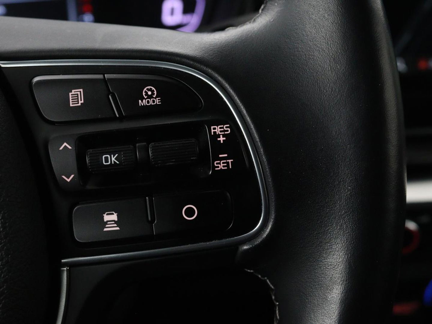 Kia Niro 1.6 GDi PHEV ExecutiveLine | Schuifdak | Stoelventilatie | Leder | JBL Sound | Carplay | Stuur & achterbankverwarming | Adaptive cruise | Navigatie | Full LED | Keyless