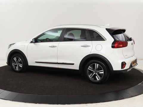 Kia Niro 1.6 GDi PHEV ExecutiveLine | Schuifdak | Stoelventilatie | Leder | JBL Sound | Carplay | Stuur & achterbankverwarming | Adaptive cruise | Navigatie | Full LED | Keyless