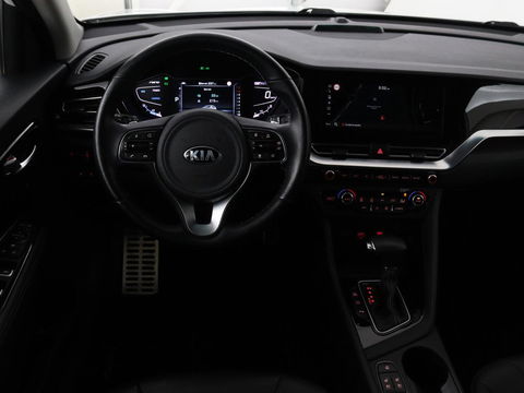 Kia Niro 1.6 GDi PHEV ExecutiveLine | Schuifdak | Stoelventilatie | Leder | JBL Sound | Carplay | Stuur & achterbankverwarming | Adaptive cruise | Navigatie | Full LED | Keyless