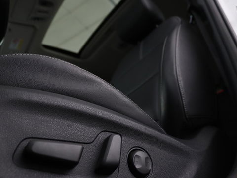 Kia Niro 1.6 GDi PHEV ExecutiveLine | Schuifdak | Stoelventilatie | Leder | JBL Sound | Carplay | Stuur & achterbankverwarming | Adaptive cruise | Navigatie | Full LED | Keyless
