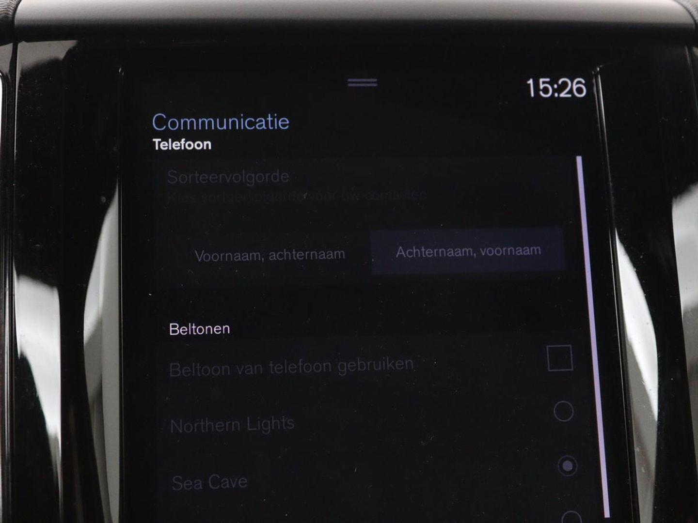 Volvo XC60 2.0 D4 Momentum Pro | Trekhaak | Camera | Half leder | Carplay | Navigatie | Full LED | Climate control | Getint glas | Parkeerhulp