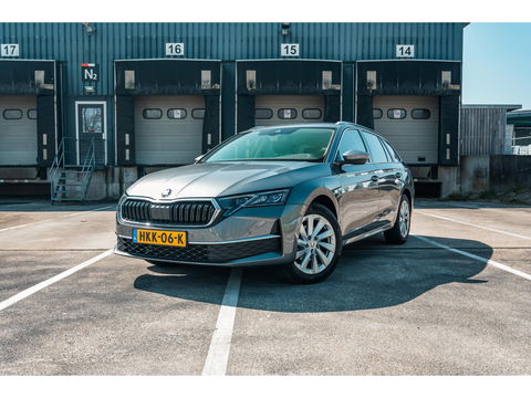Škoda Octavia Combi FL 1.5 TSI 150PK MHEV Selection | MATRIX-LED | CAMERA | STOELVERW. | ADAPTIVE CRUISE | DIGI DASH