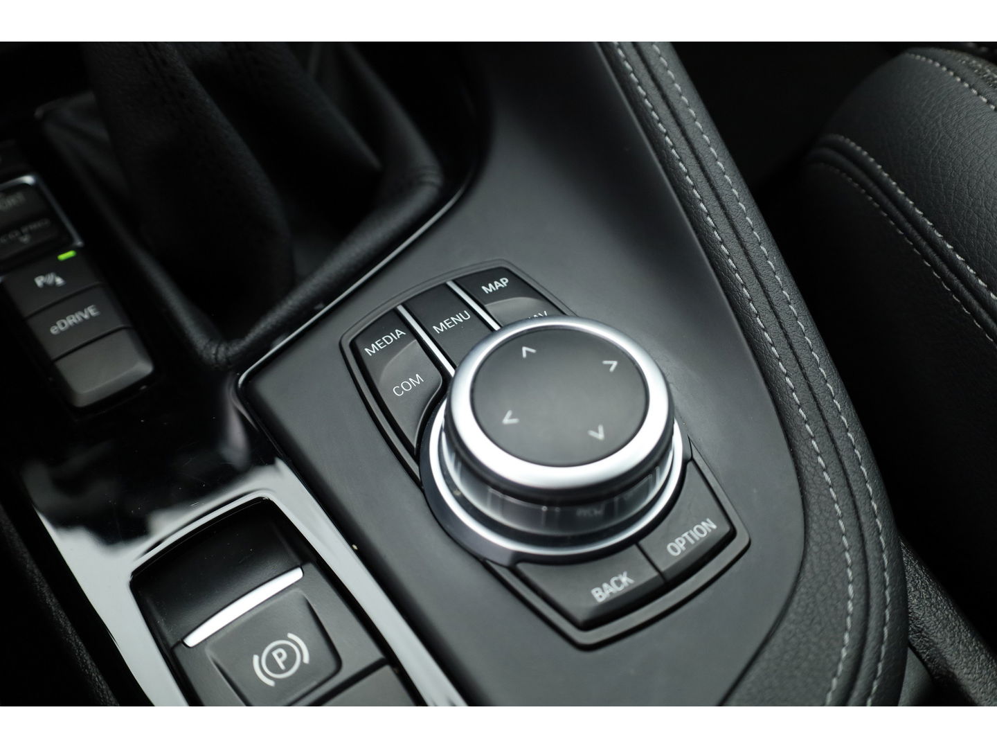BMW X1 xDrive25e eDrive M Sport | Navi | Cruise | Camera | Stoelverw. | 18'' | LED
