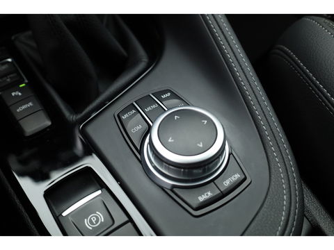 BMW X1 xDrive25e eDrive M Sport | Navi | Cruise | Camera | Stoelverw. | 18'' | LED