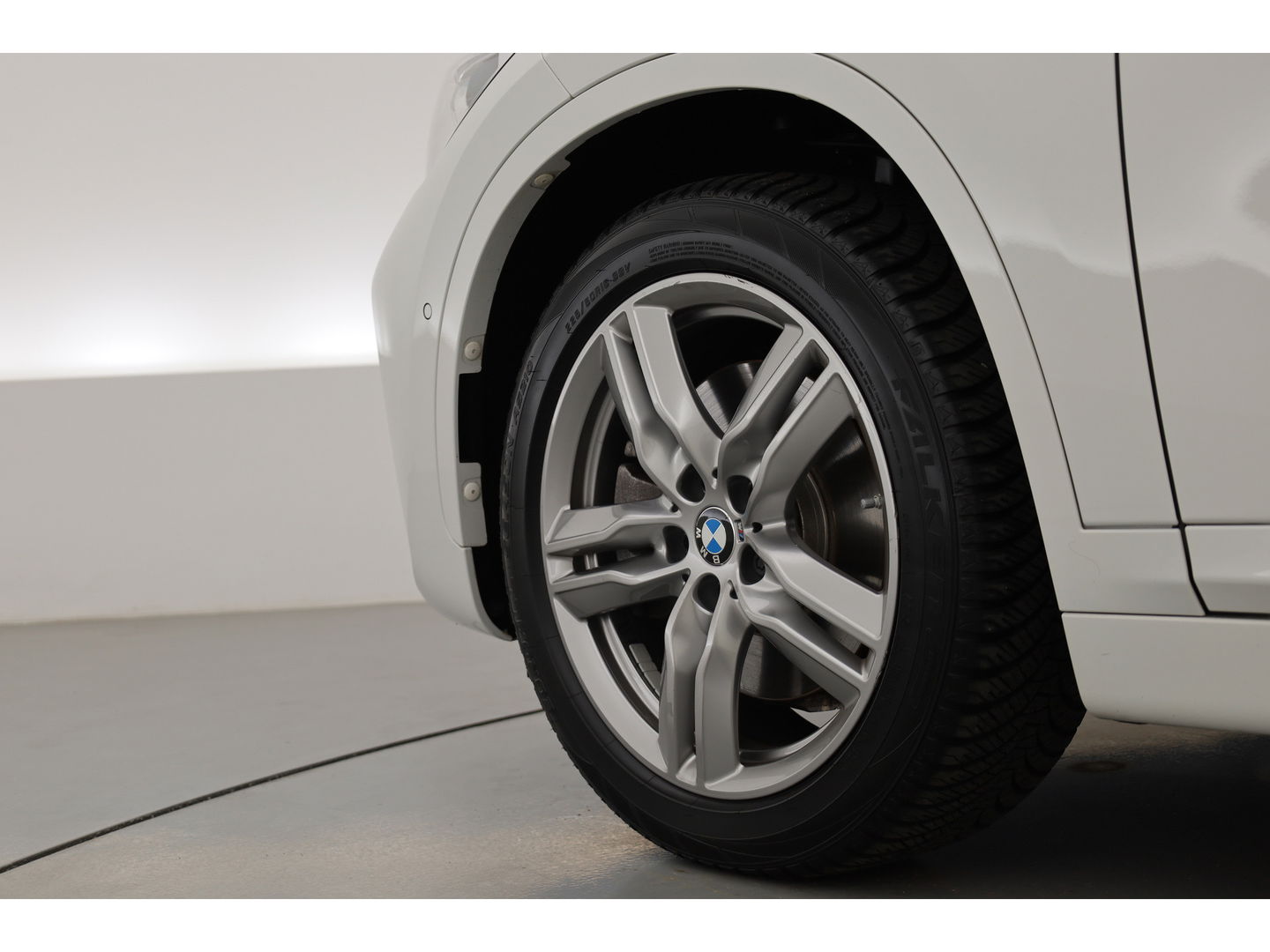 BMW X1 xDrive25e eDrive M Sport | Navi | Cruise | Camera | Stoelverw. | 18'' | LED