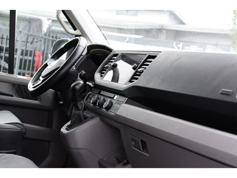 Volkswagen Crafter 35 2.0 TDI L3H2 75 Edition Adaptieve Cruise, Camera, Carplay, 177PK, Leder, LED,