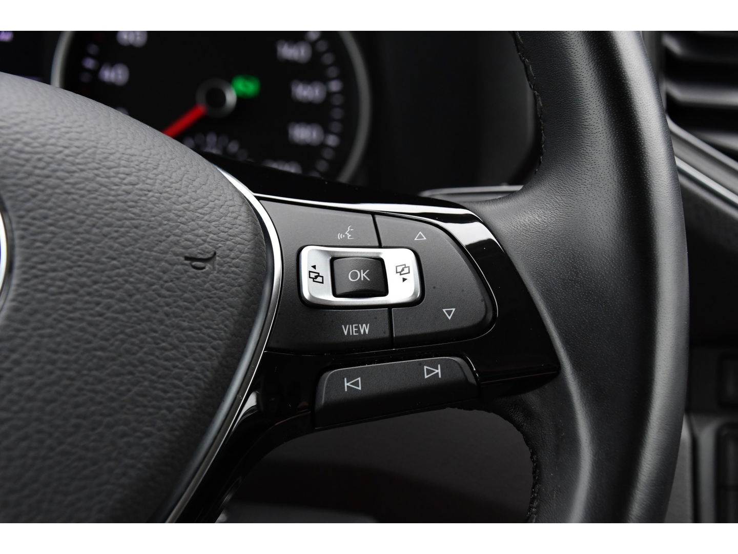 Volkswagen Crafter 35 2.0 TDI L3H2 75 Edition Adaptieve Cruise, Camera, Carplay, 177PK, Leder, LED,