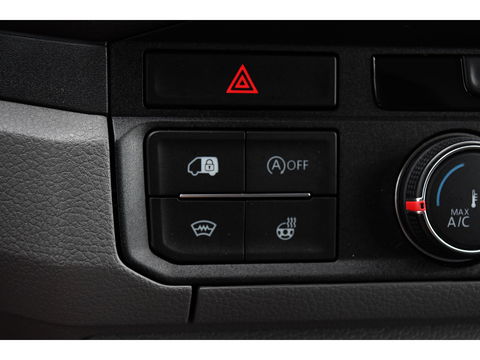 Volkswagen Crafter 35 2.0 TDI L3H2 75 Edition Adaptieve Cruise, Camera, Carplay, 177PK, Leder, LED,