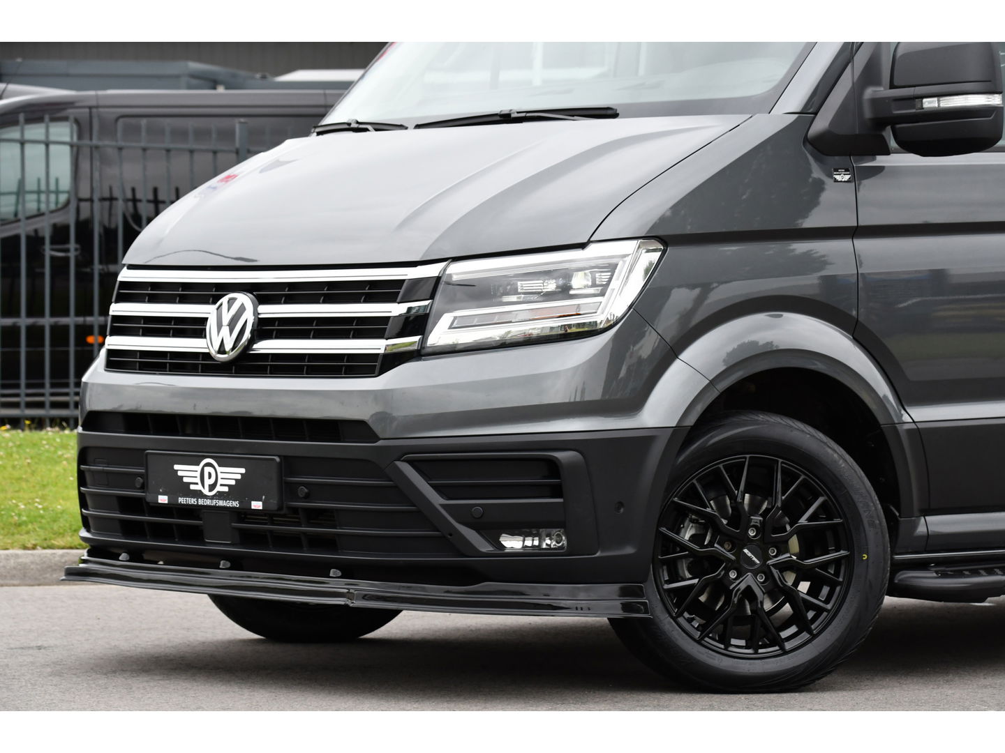 Volkswagen Crafter 35 2.0 TDI L3H2 75 Edition Adaptieve Cruise, Camera, Carplay, 177PK, Leder, LED,