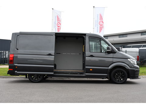 Volkswagen Crafter 35 2.0 TDI L3H2 Highline Camera, Cruise, Sensoren, Automaat, Carplay, Automaat, 177PK, LED, Stoelverwarming, Standkachel, UNIEK!