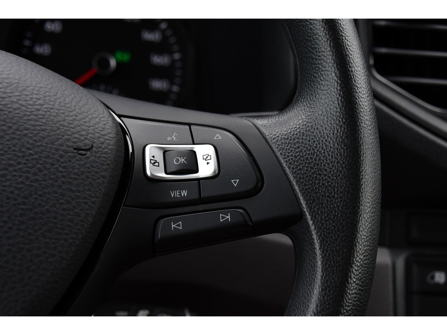 Volkswagen Crafter 35 2.0 TDI L3H2 Highline Camera, Cruise, Sensoren, Automaat, Carplay, Automaat, 177PK, LED, Stoelverwarming, Standkachel, UNIEK!