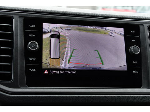 Volkswagen Crafter 35 2.0 TDI L3H2 Highline Camera, Cruise, Sensoren, Automaat, Carplay, Automaat, 177PK, LED, Stoelverwarming, Standkachel, UNIEK!
