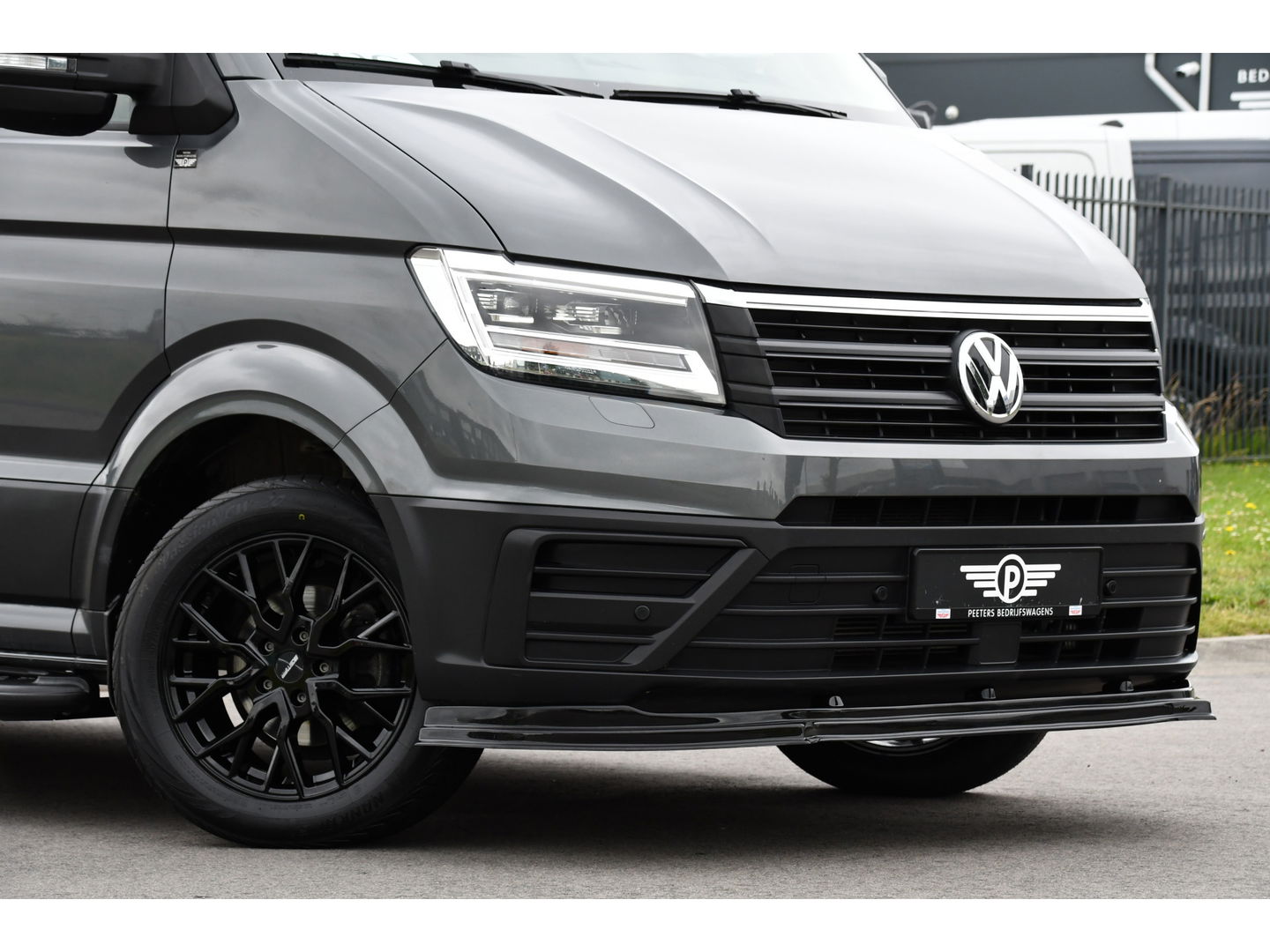 Volkswagen Crafter 35 2.0 TDI L3H2 Highline Camera, Cruise, Sensoren, Automaat, Carplay, Automaat, 177PK, LED, Stoelverwarming, Standkachel, UNIEK!