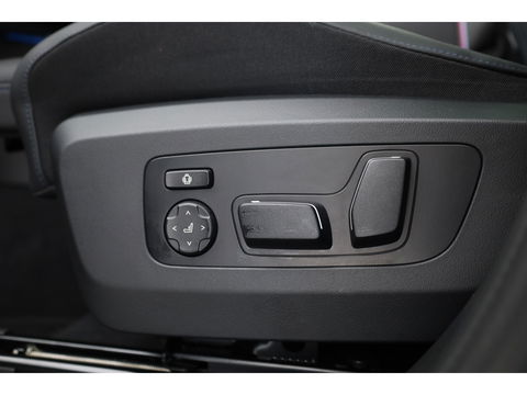 BMW X3 30e xDrive M Sport | Pano | HUD | Harman Kardon | Elek. Trekhaak | 21'' | 360cam