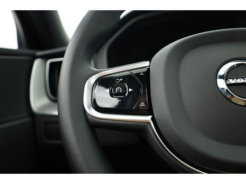 Volvo XC60 T8 Recharge Plus Black Edition | Pano | Memory seats | 360cam | Stoel- Stuurverw. | Apple Carplay