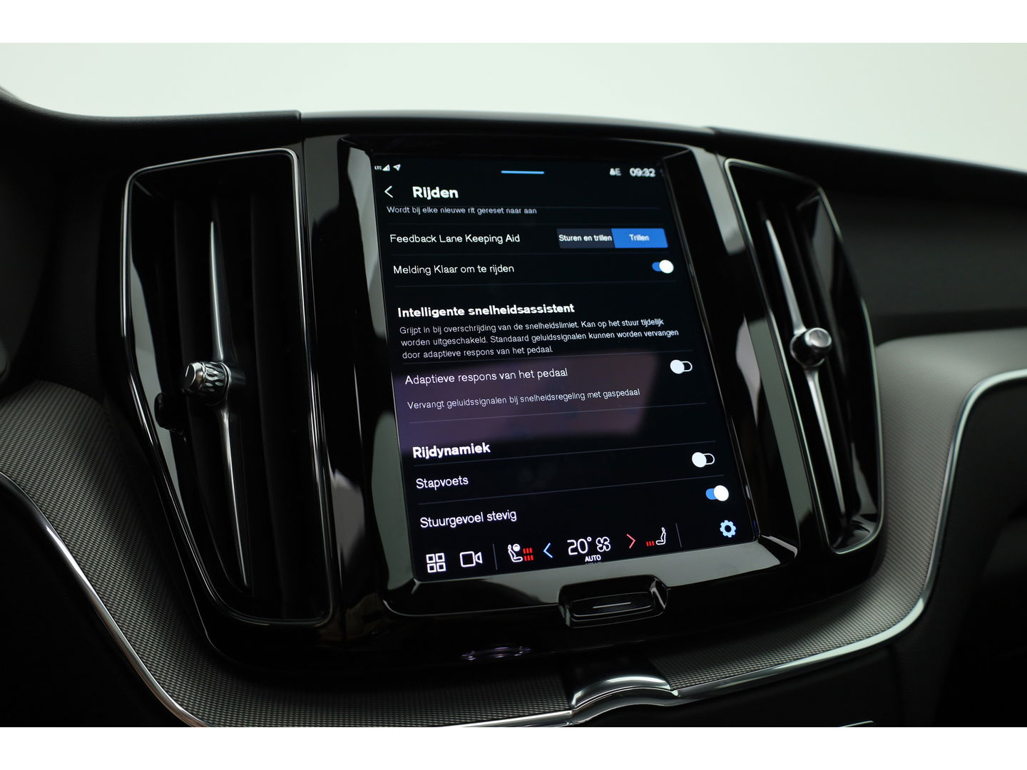 Volvo XC60 T8 Recharge Plus Black Edition | Pano | Memory seats | 360cam | Stoel- Stuurverw. | Apple Carplay