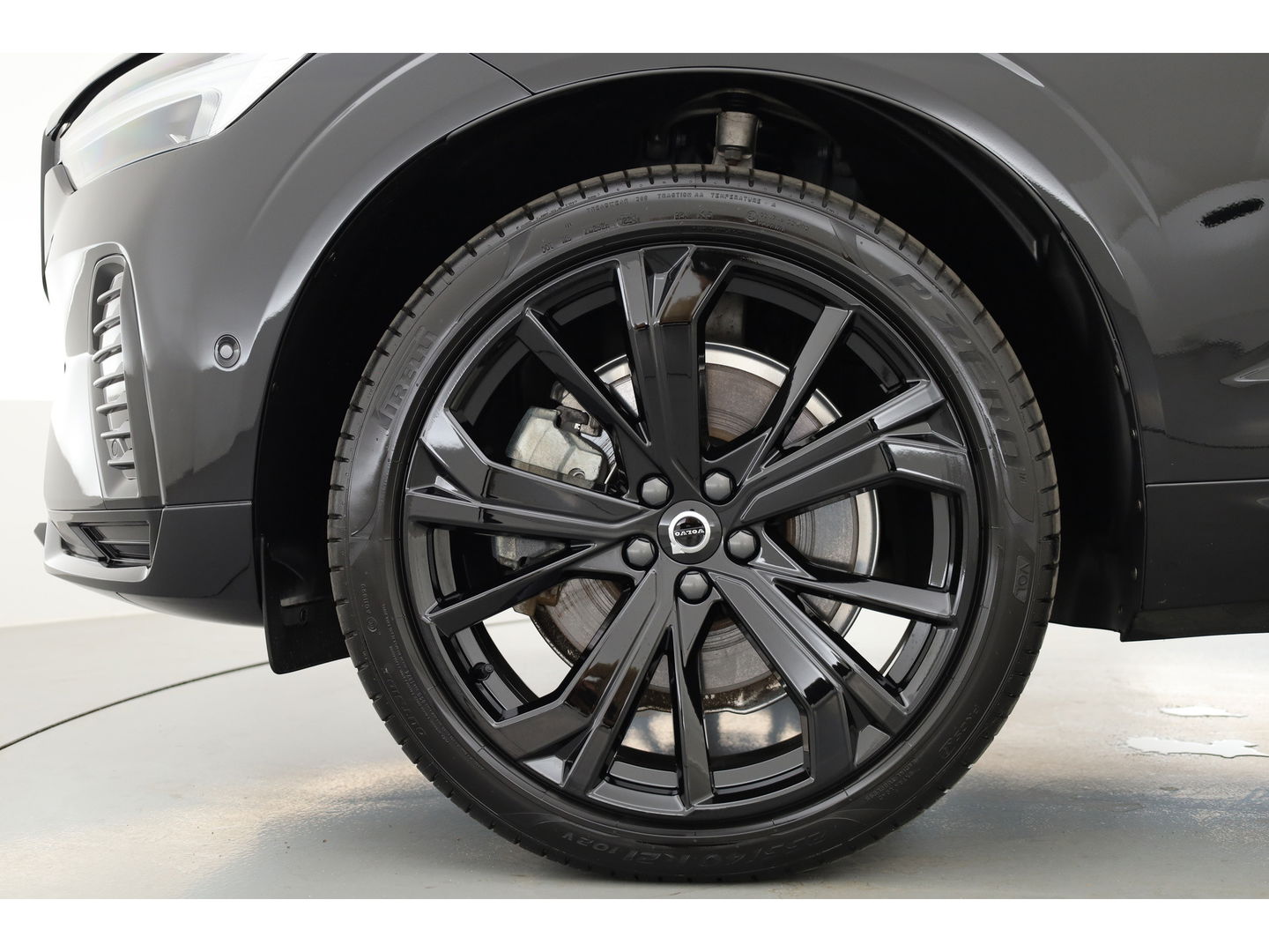 Volvo XC60 T8 Recharge Plus Black Edition | Pano | Memory seats | 360cam | Stoel- Stuurverw. | Apple Carplay