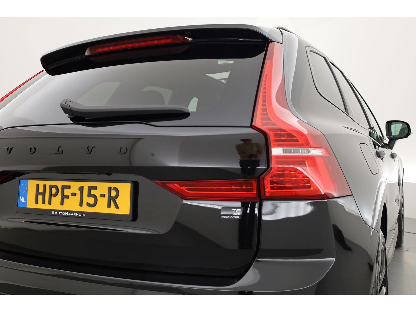 Volvo XC60 T8 Recharge Plus Black Edition | Pano | Memory seats | 360cam | Stoel- Stuurverw. | Apple Carplay