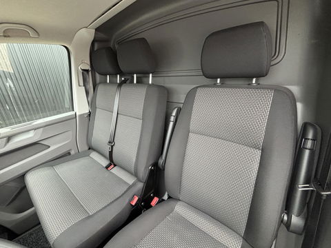 Volkswagen Transporter 2.0 TDI L2H1 | CARPLAY | AUT | 150PK |