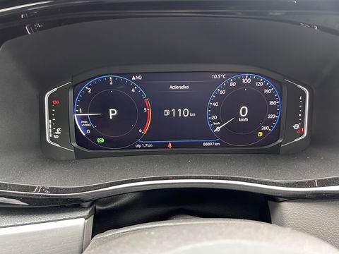 Volkswagen Transporter 2.0 TDI L2H1 28 Bulli DC | LED | AUT | Dig. Cockpit |  ADAPTIVE CRUISE | 19 INCH | BEKLEDE LAADRUIMTE | CARPLAY |